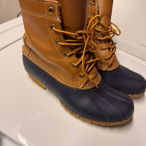 Women's Bean Boots, 8" Navy/Tan LL BEAN hard to find size 8 M - Picture 5 of 8